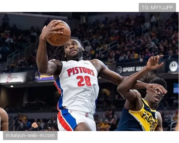 活塞第三节提升防守强度，制造魔术9次失误单节净胜13分